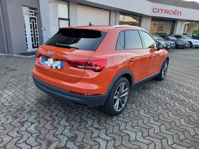 AUDI Q3 35 TDI S tronic S-LINE EDITION