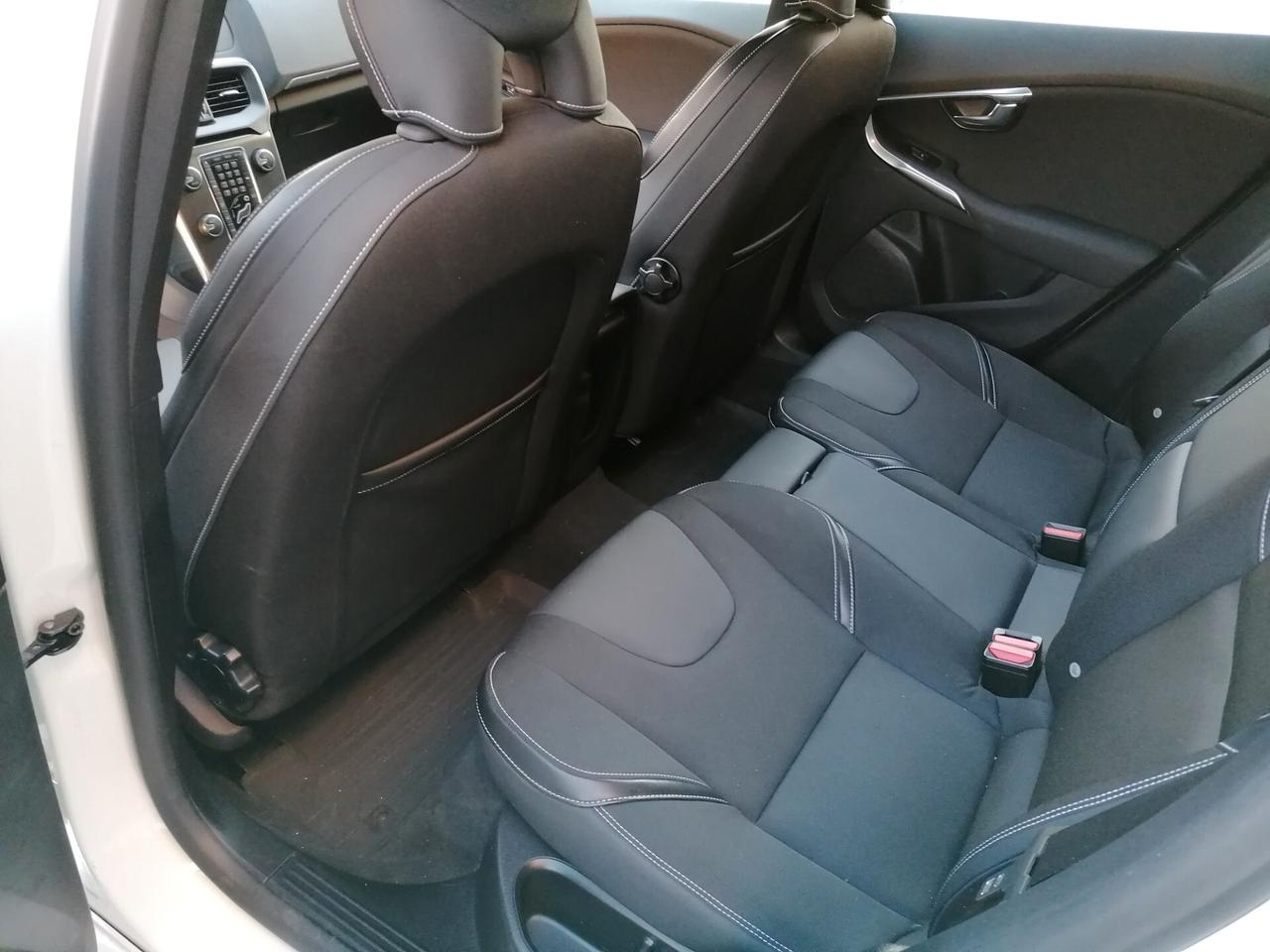 Volvo V40 D3 Summum