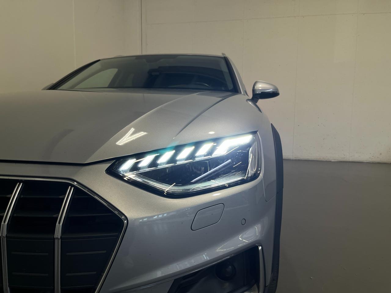 AUDI A4 ALLROAD 40 TDI MHEV S-TRONIC QUATTRO IDENTITY CONTRAST