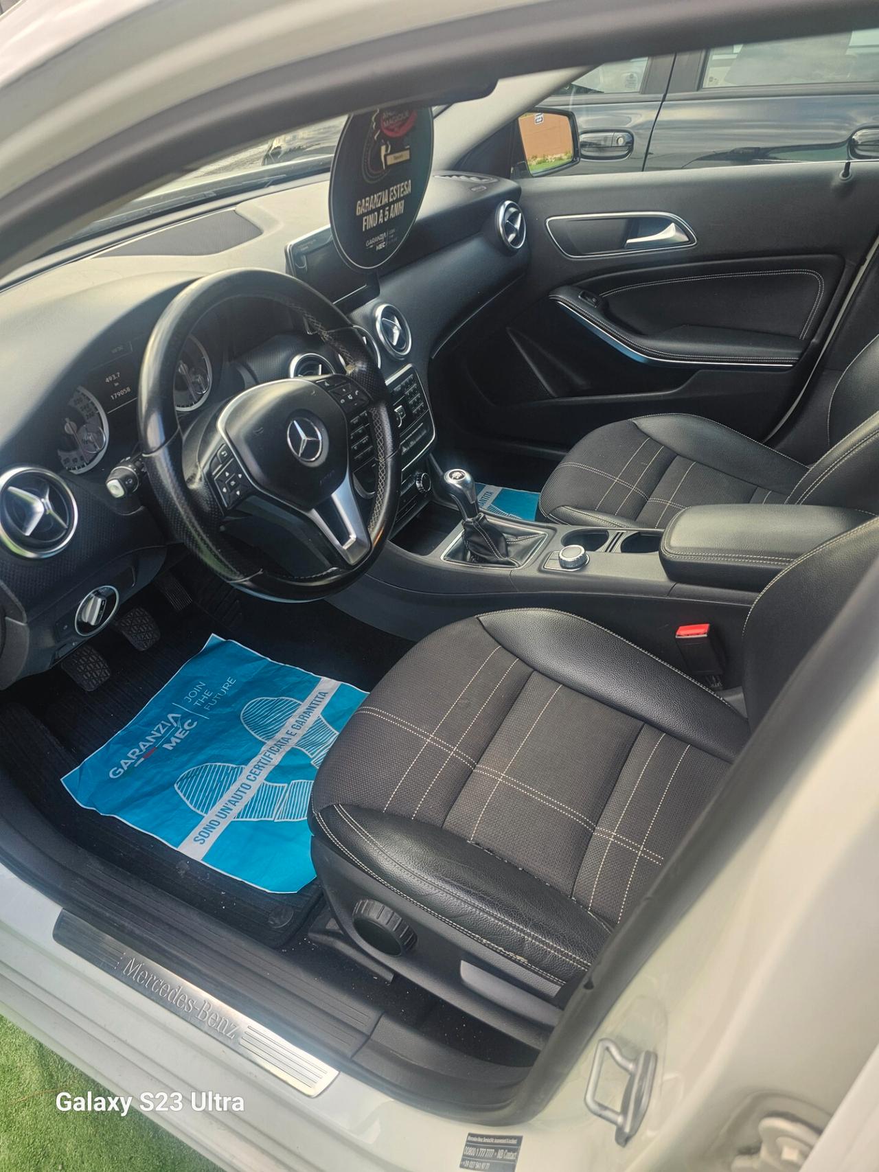 Mercedes-benz A 180 160 CDI BlueEFFICIENCY Premium