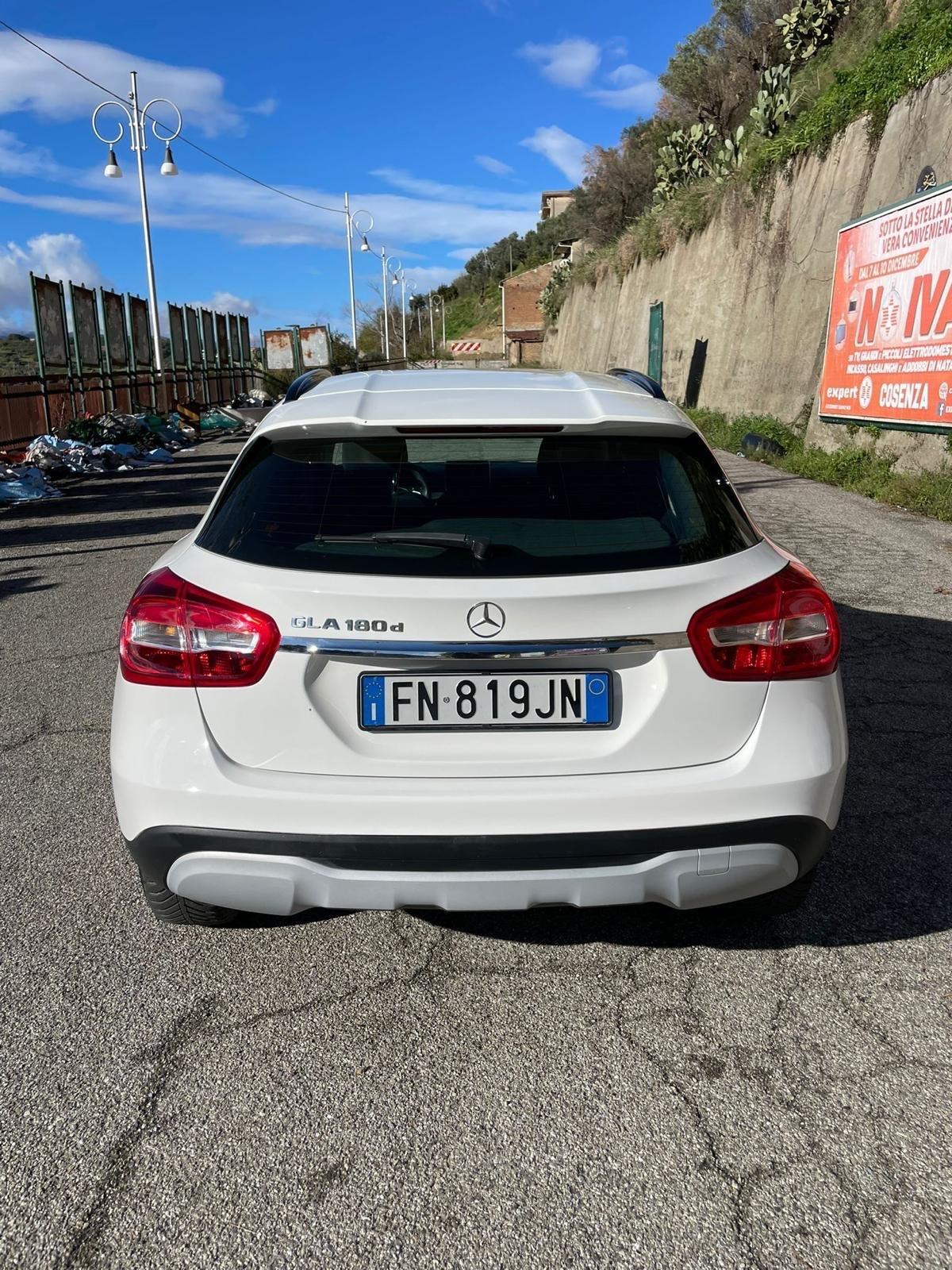 Mercedes-benz GLA 180 GLA 200 d Automatic Premium