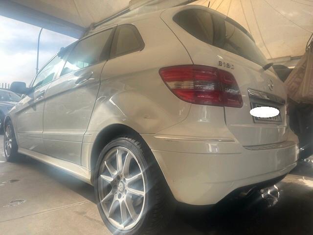 MERCEDES CLASSE B