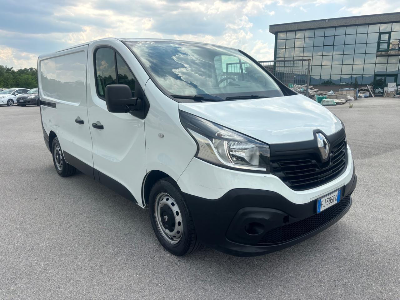 Renault trafic