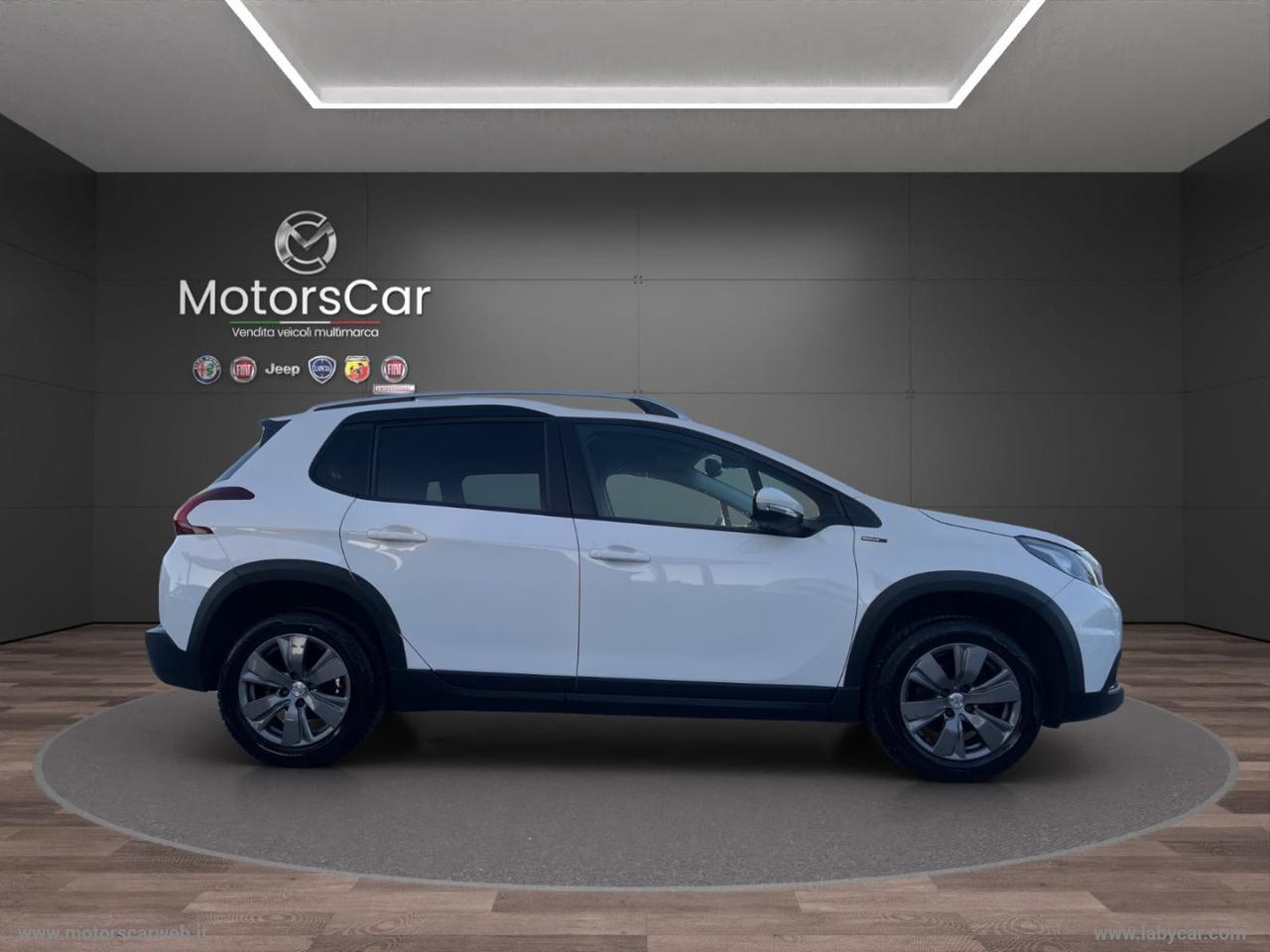 PEUGEOT 2008 PureTech 82 S&S Allure