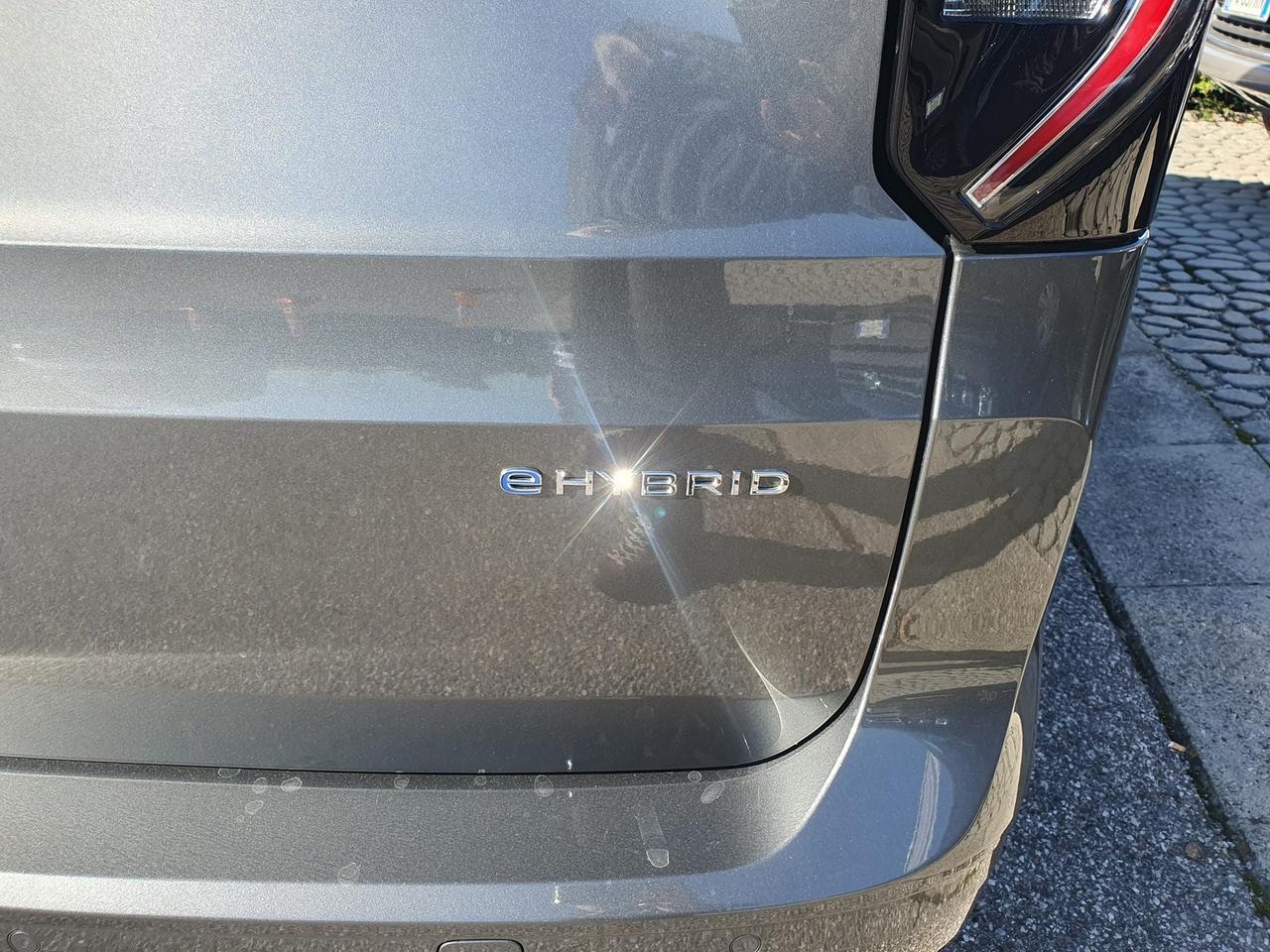 Volkswagen Caddy 1.5 phev 150cv space dsg