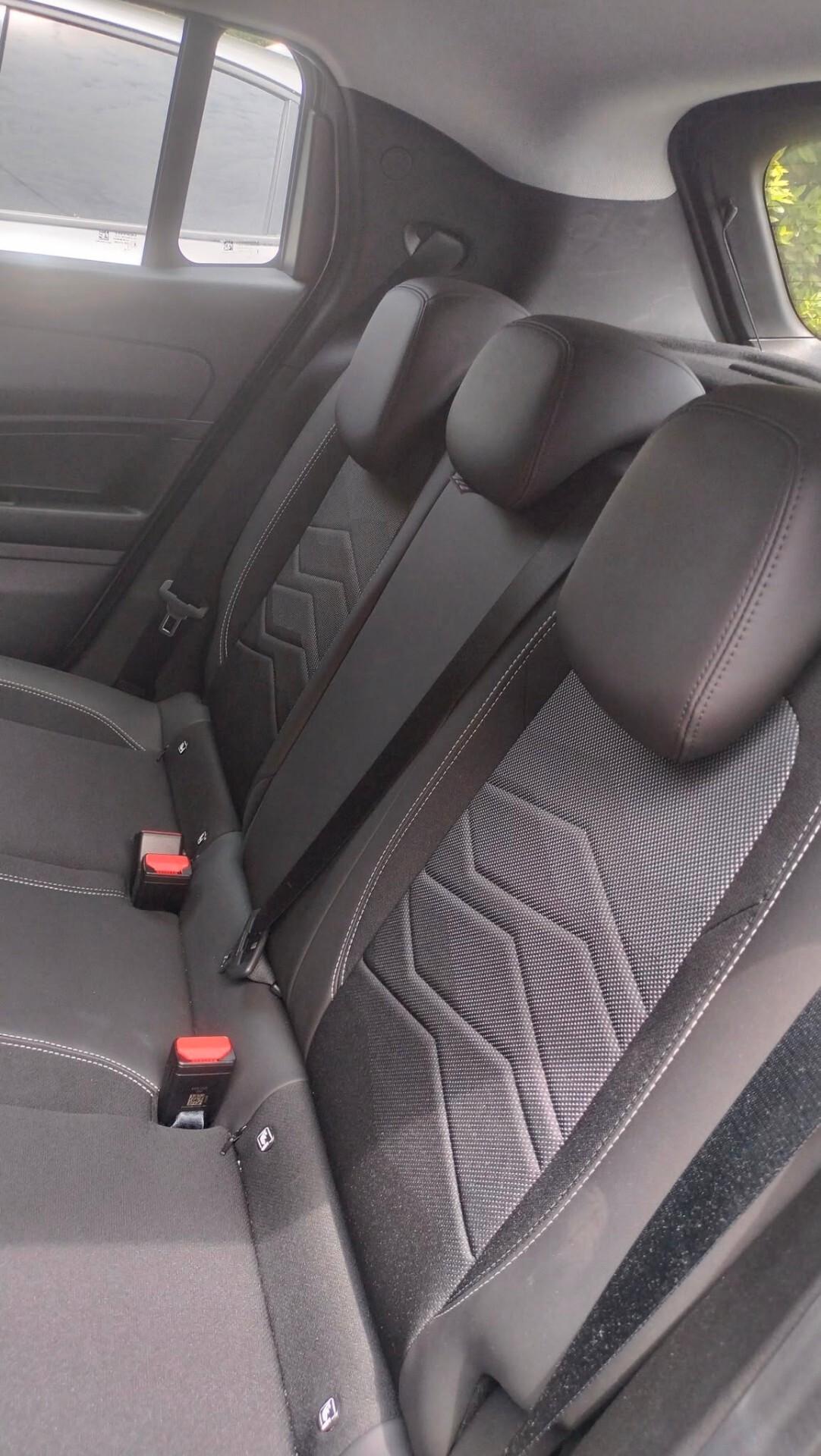 Jeep Avenger 1.2 Turbo 100 CV Altitude