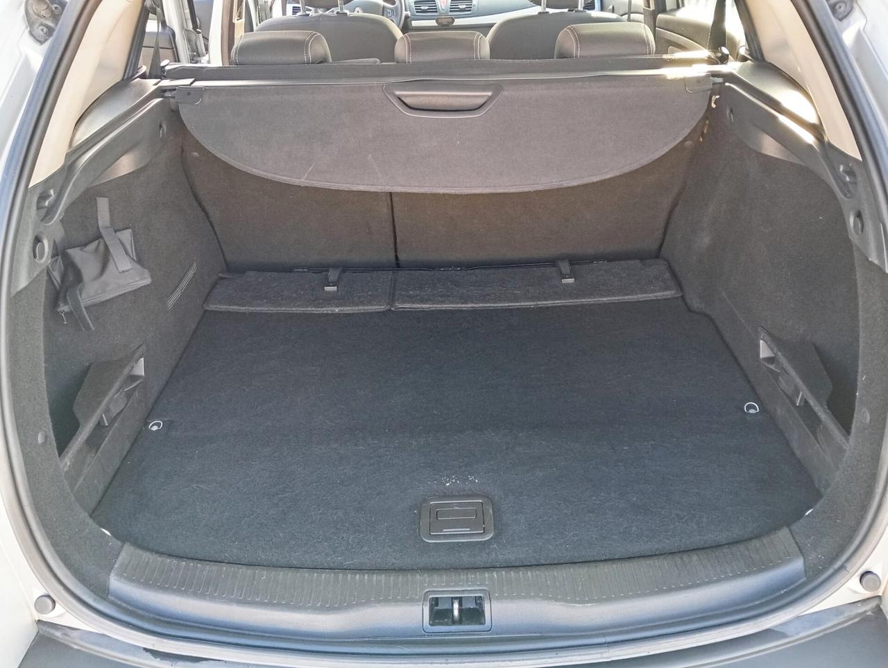 Renault Megane Mégane 1.5 dCi 110CV SporTour Confort