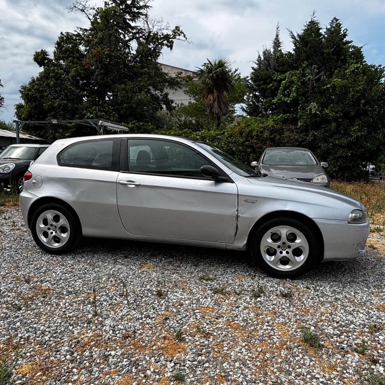 Alfa Romeo 147 1.9 JTD (115 CV) cat 3p. Progression