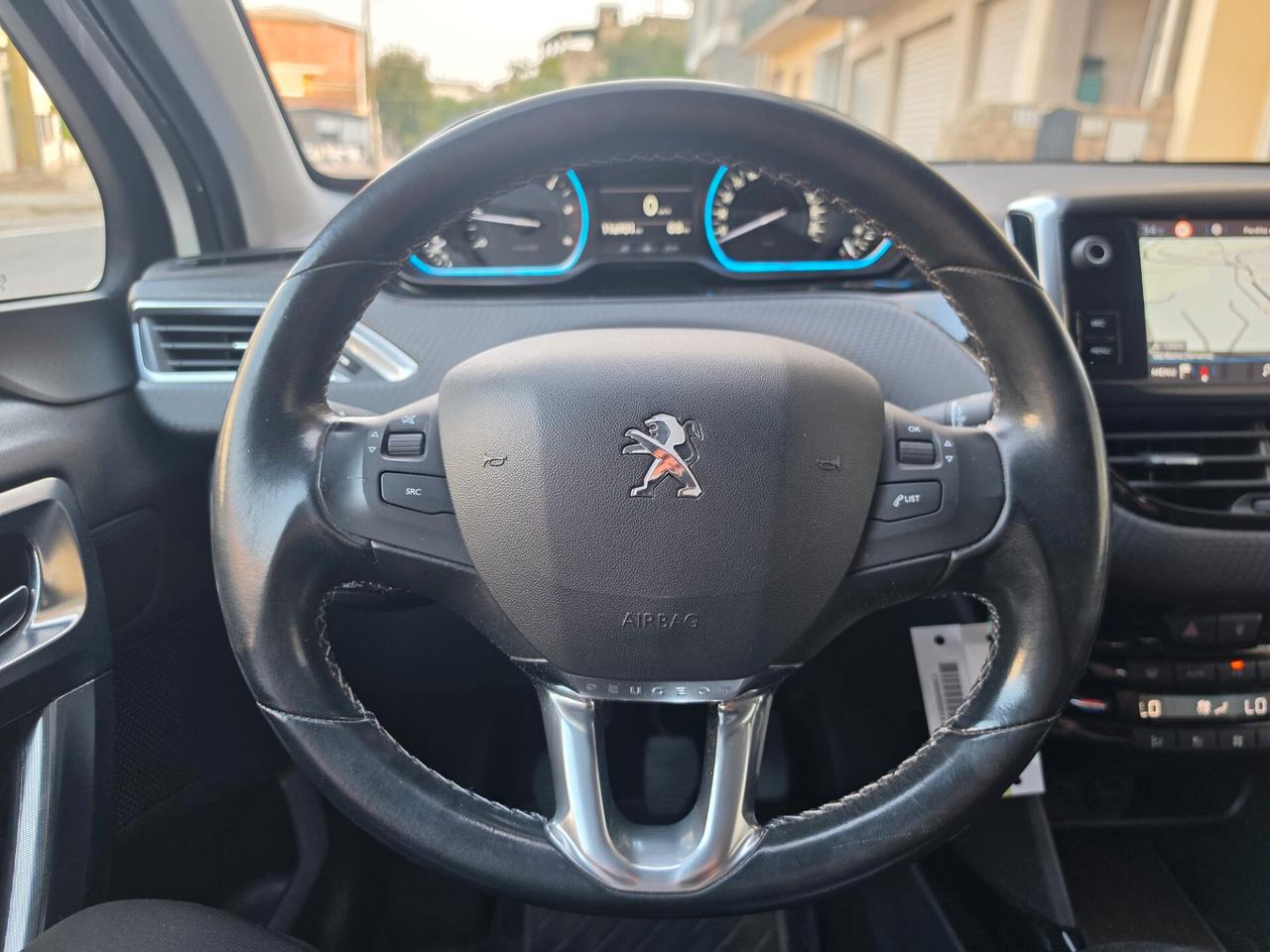 Peugeot 2008 BlueHDi 120 S&S Black Matt