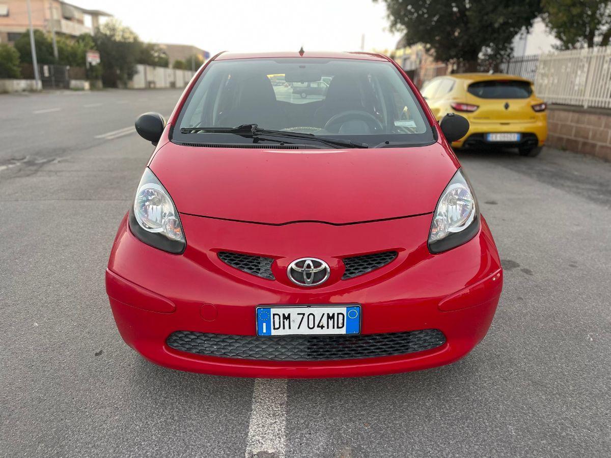 TOYOTA - Aygo - 12V VVT-i 5 porte Sol