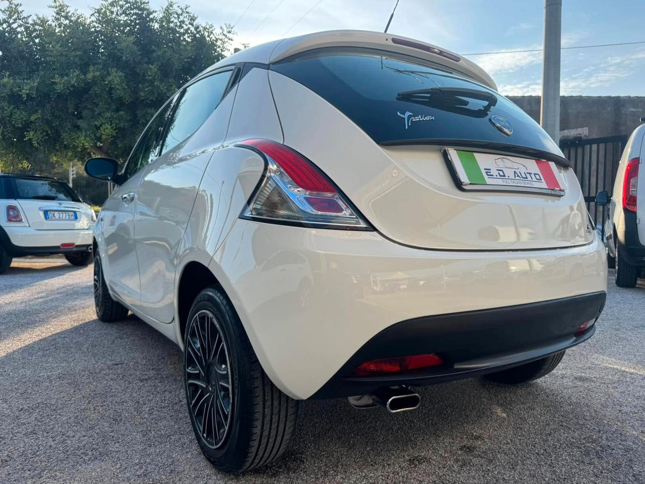 LANCIA YPSILON 1.2 BENZINA/GPL 69CV UNICO PROPRIETARIO