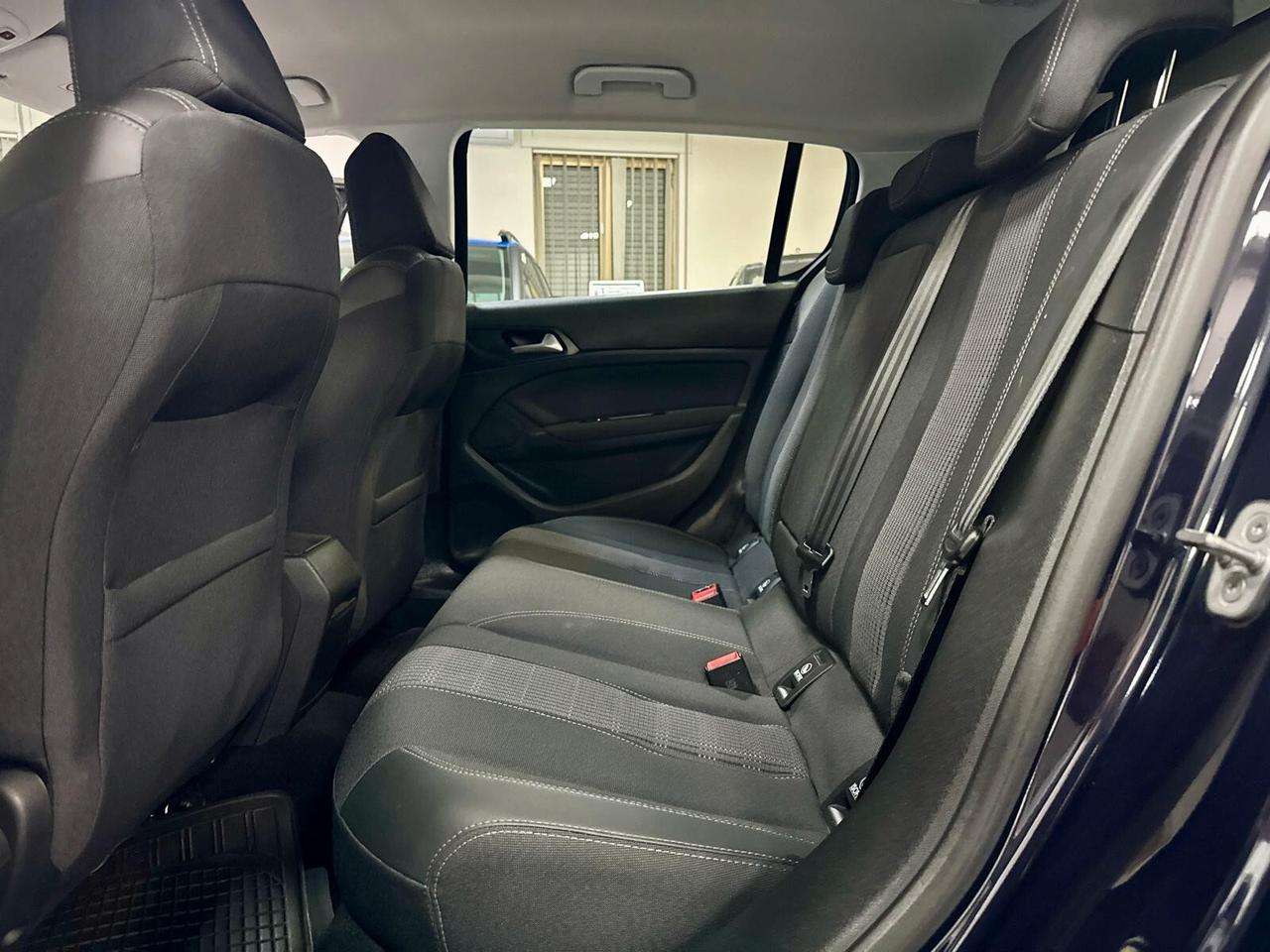 Peugeot 308 1.5 BlueHDi 130cv EAT8 Allure 2019