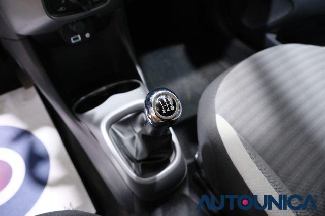 TOYOTA Aygo 1.0 VVT-I 72 CV 5 PORTE CONNECT NEOPATENTATI