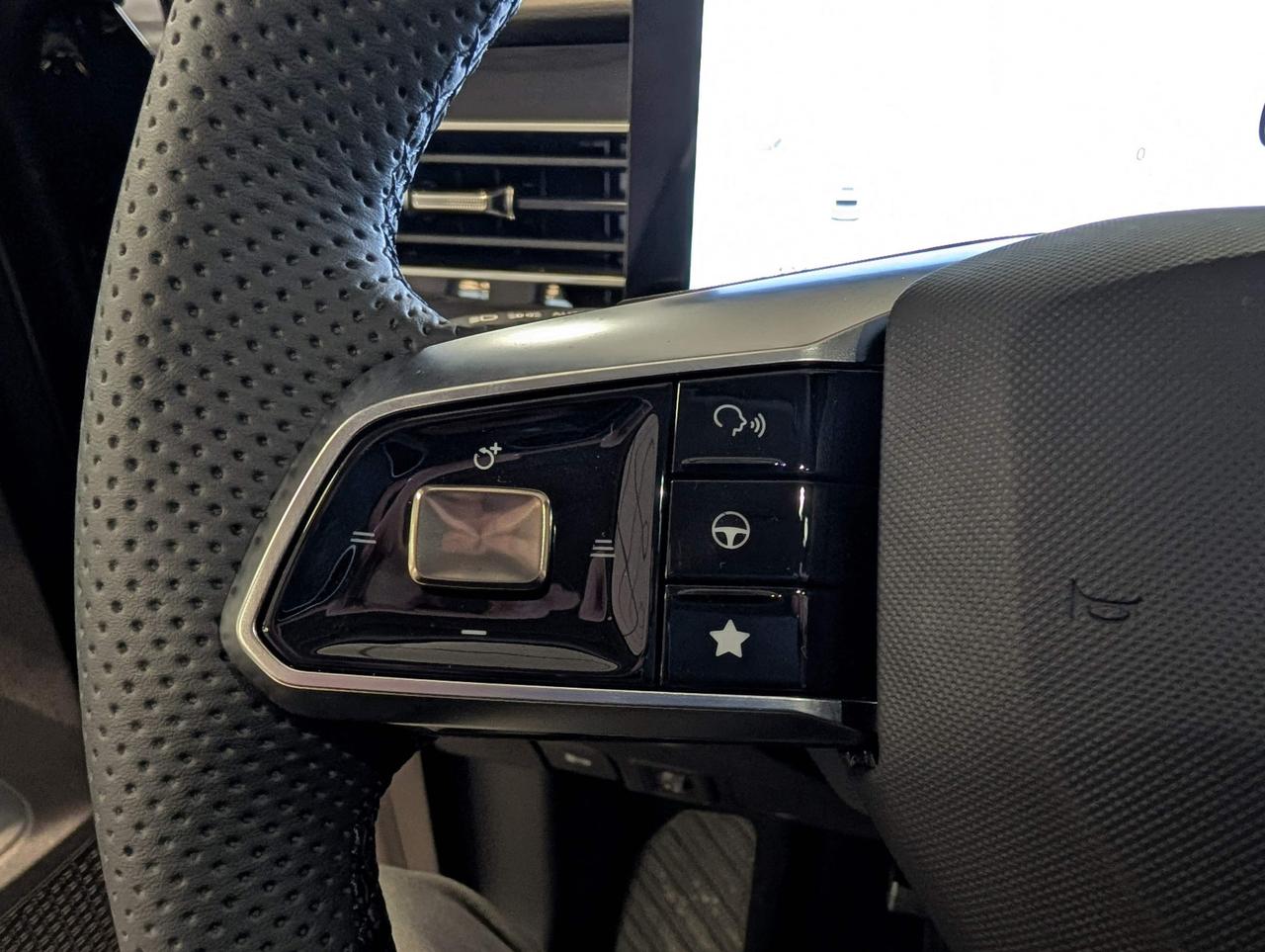 Mg HS 1.5 hybrid+ Comfort auto