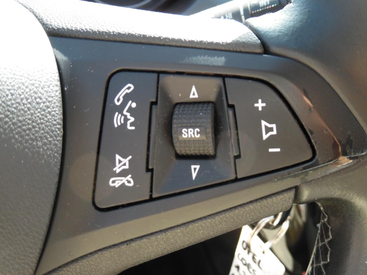 Opel Corsa 1.2 benzina 5 porte Advance
