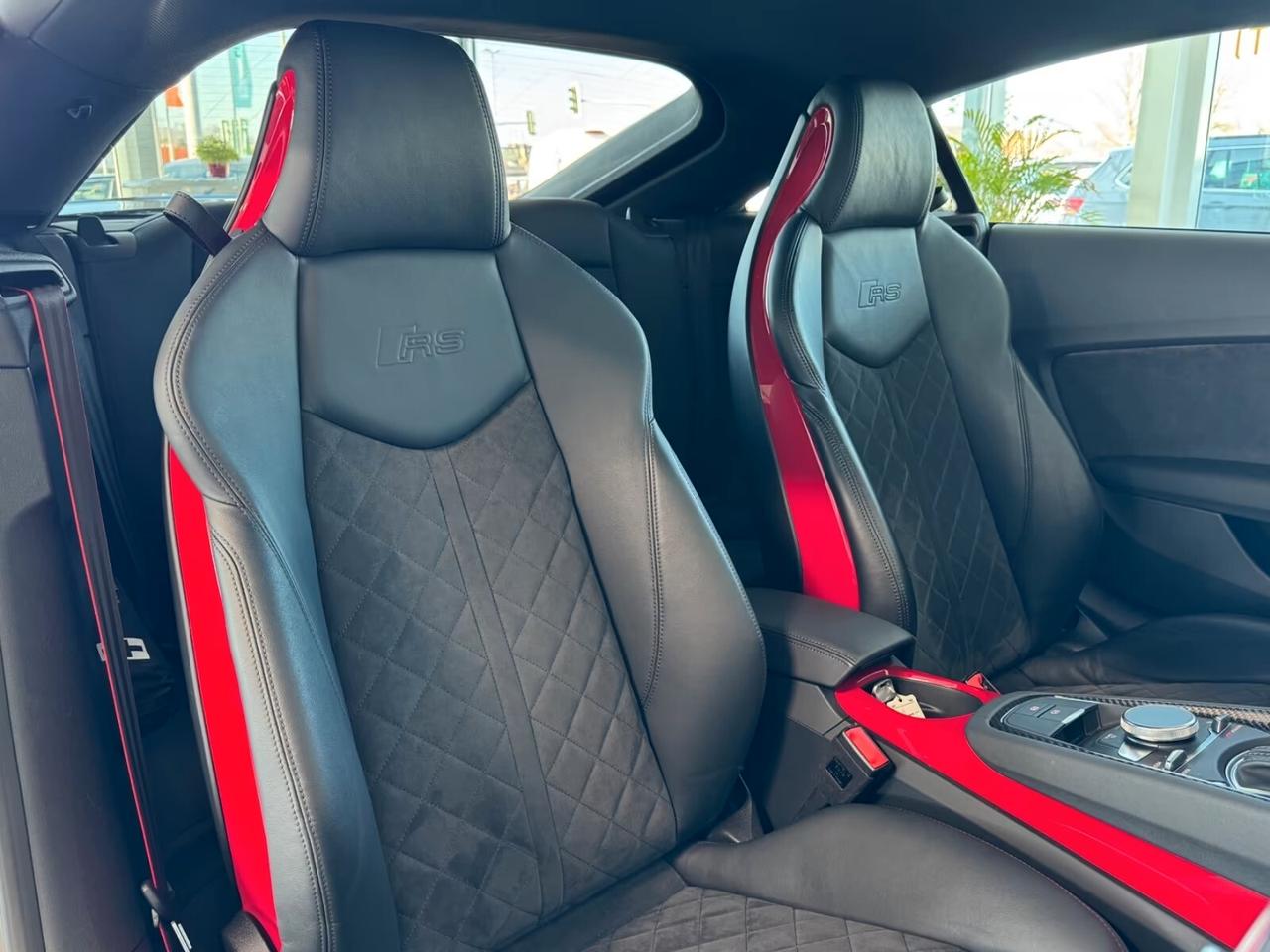 Audi TT RS Coupé 2.5 TFSI quattro S tronic *S-AGA*Carbon*Kamera*OLED*