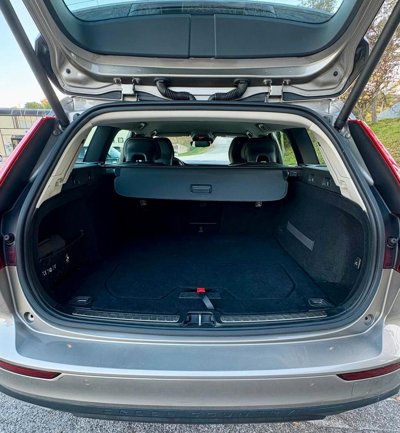 Volvo V60 Cross Country D4 AWD Geartronic Business Plus