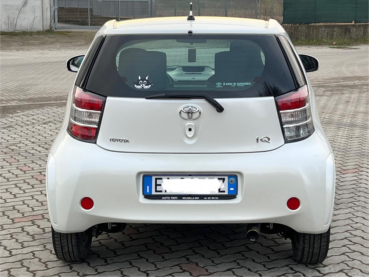 Toyota iQ 1.0 Sol