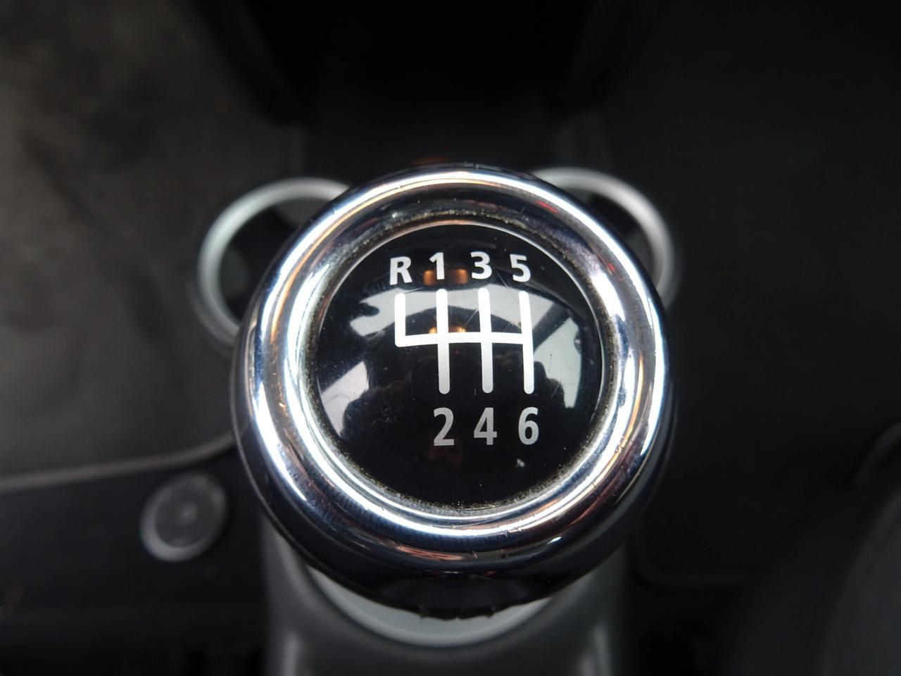 Mini 1.6 16V One 98cv