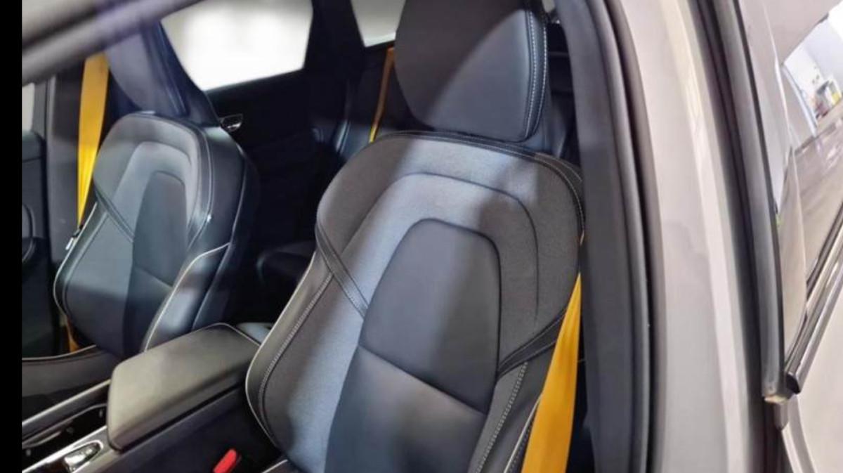 VOLVO Xc60 T8 Recharge Plug-In Hybrid Awd Aut. Polestar Eng.
