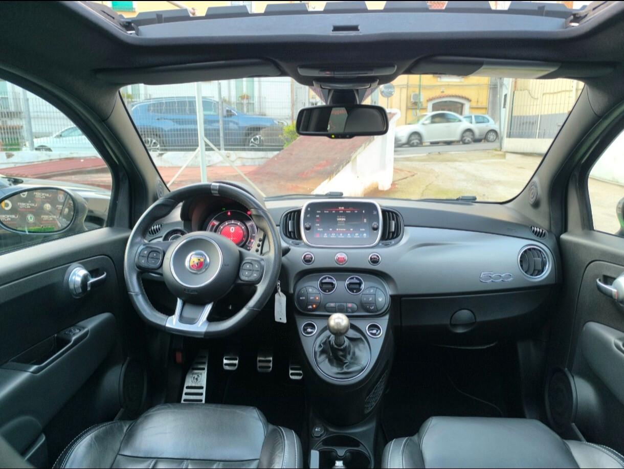 Abarth 595 1.4 T-Jet 165 CV Turismo con Kit EsseEsse