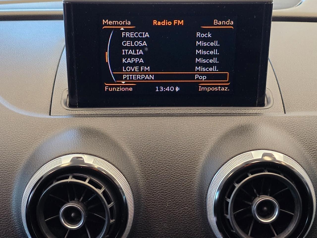 Audi A3 Sedan 1.6 TDI 110cv Ambition 2014