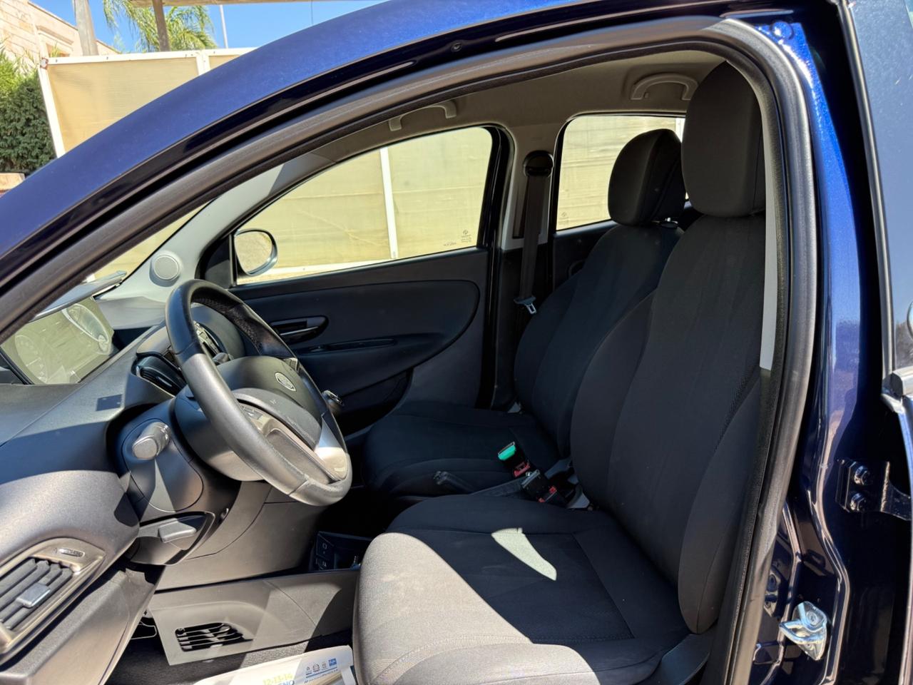Lancia Ypsilon 1.2 69 CV 5 porte GPL Ecochic Gold