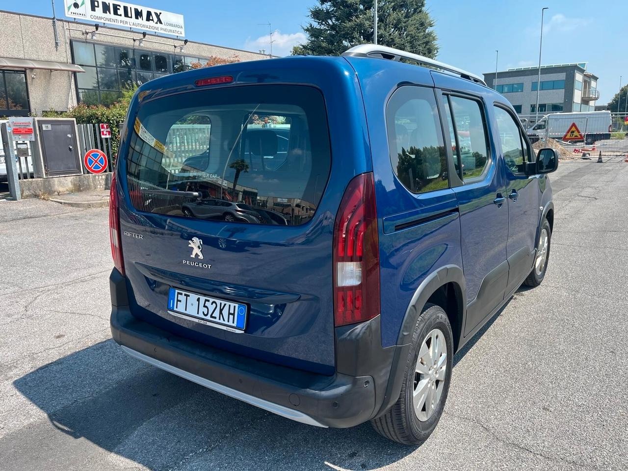 Peugeot Rifter BlueHDi 130 S&S Active Standard