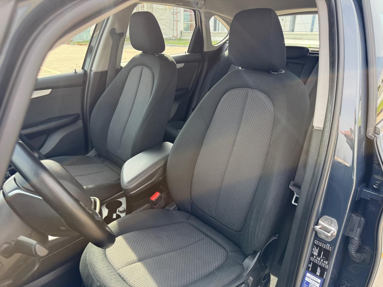 Bmw 216d Active Tourer Luxury Neopatentati EURO 6