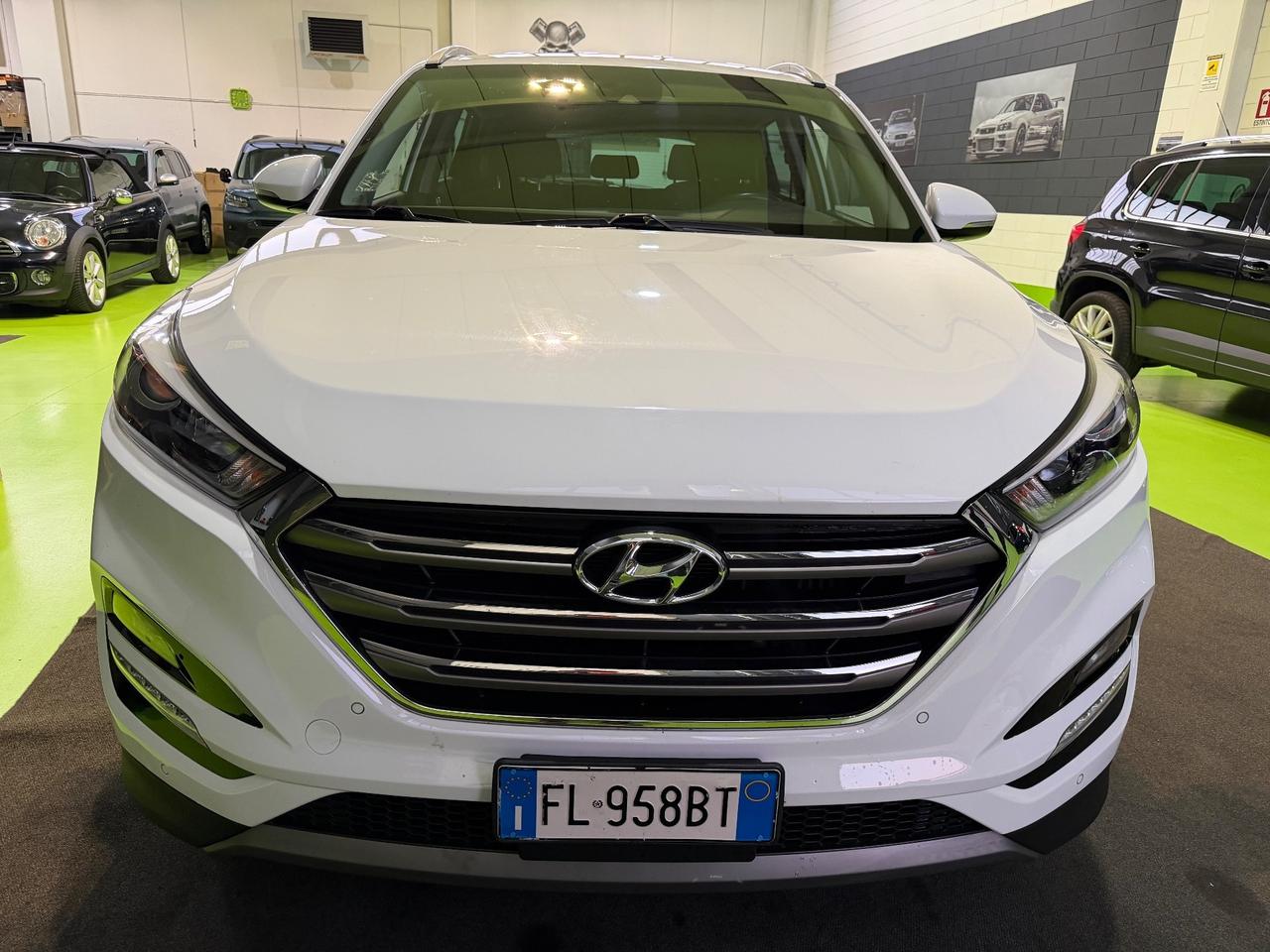 Hyundai Tucson 1.7 CRDi Comfort NAVI-TELECAMERA