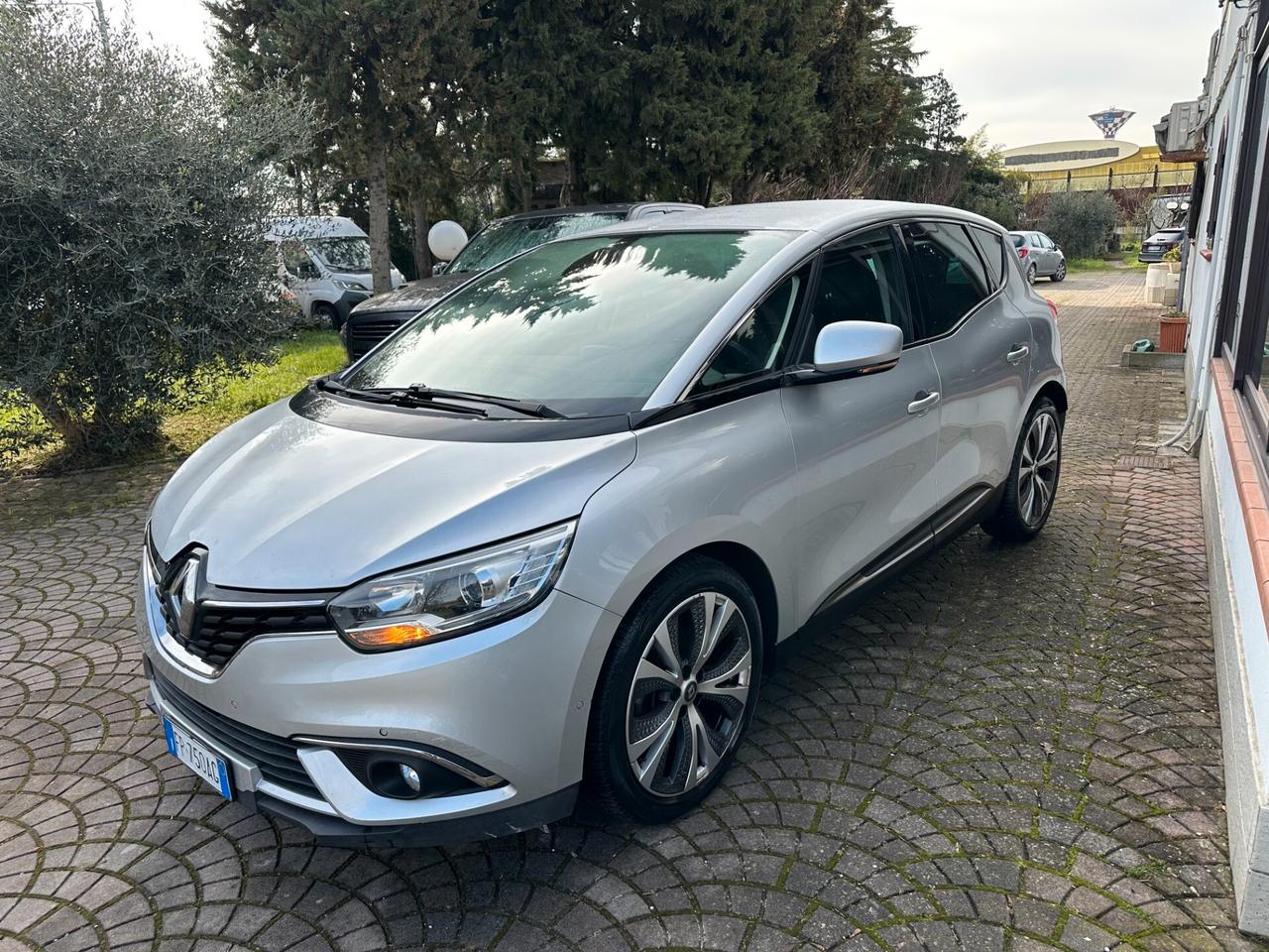 Renault Scenic Scénic dCi 8V 110 CV Energy Intens IDONEA PER NEOPATENTATI UNICO PROPRIETARIO BELLISSIMA