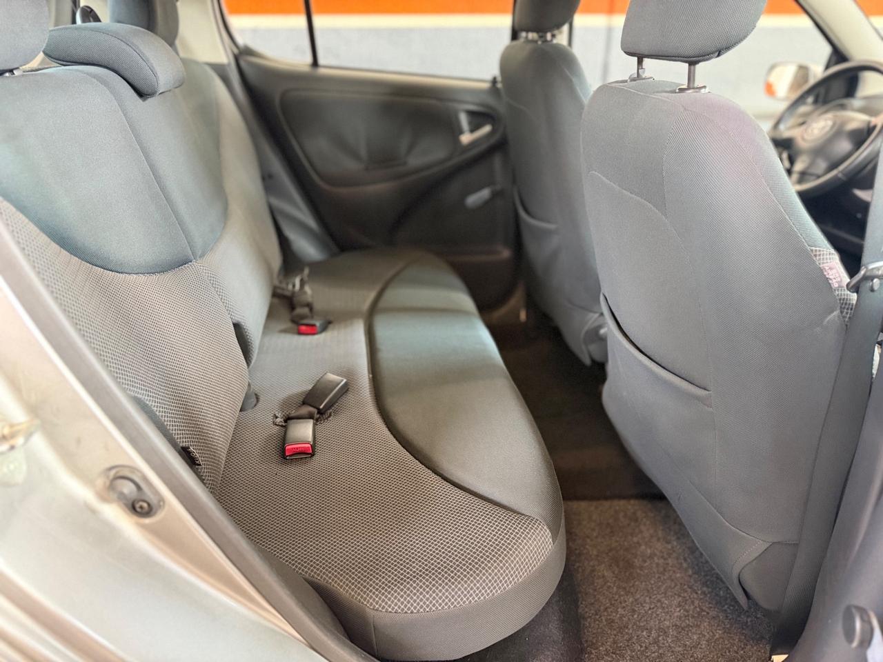 Toyota Yaris 1.3i 16V cat 5 porte Sol AUTOMATICO NEOPATENTATI