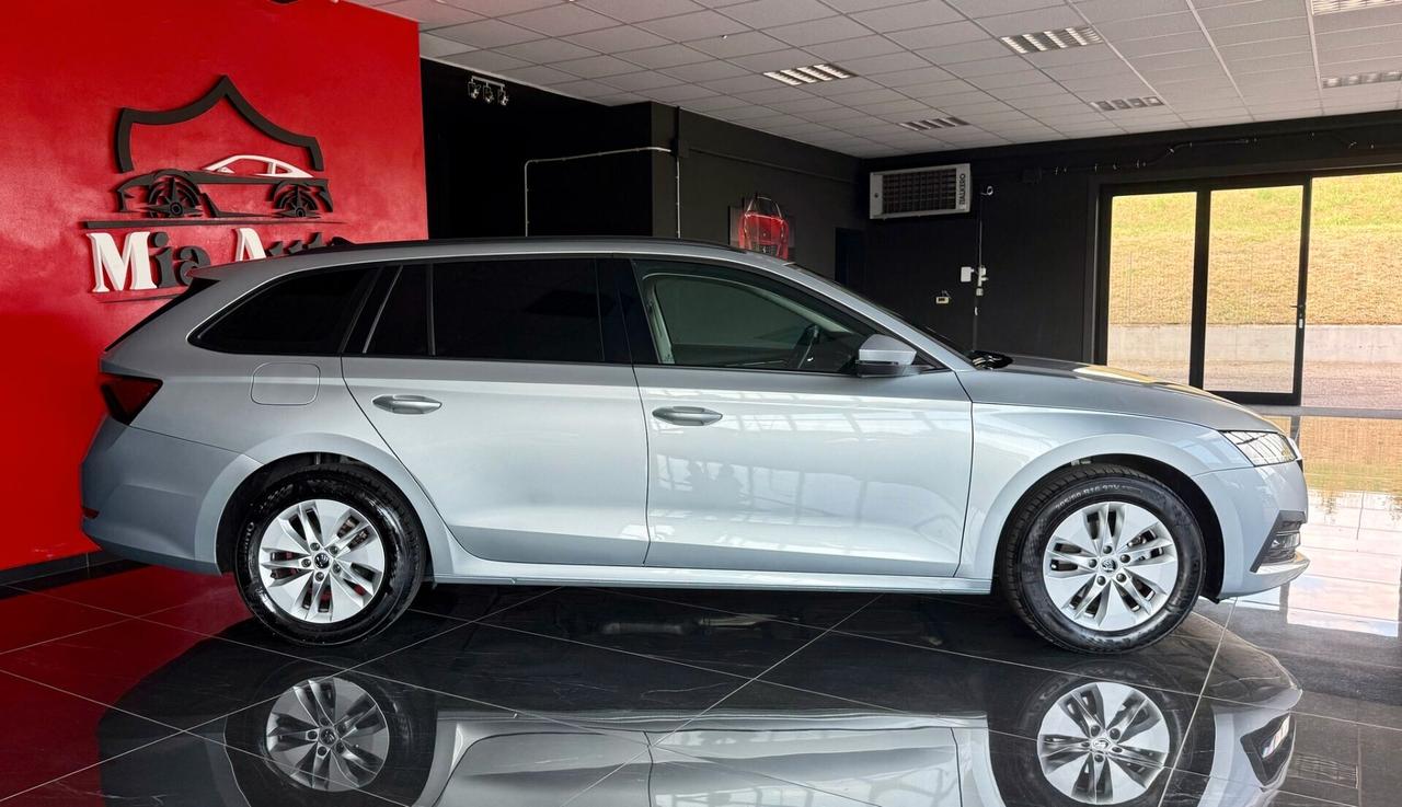 Skoda Octavia 2.0 TDI EVO SCR 150 CV DSG Wagon Executive
