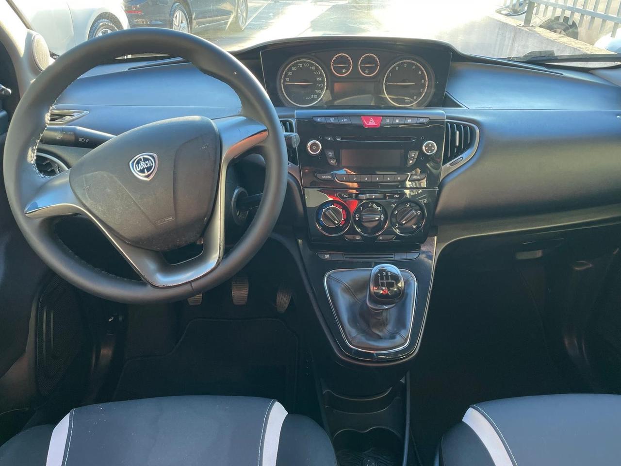 Lancia Ypsilon 1.2 69 CV 5 porte GPL Ecochic Elefantino