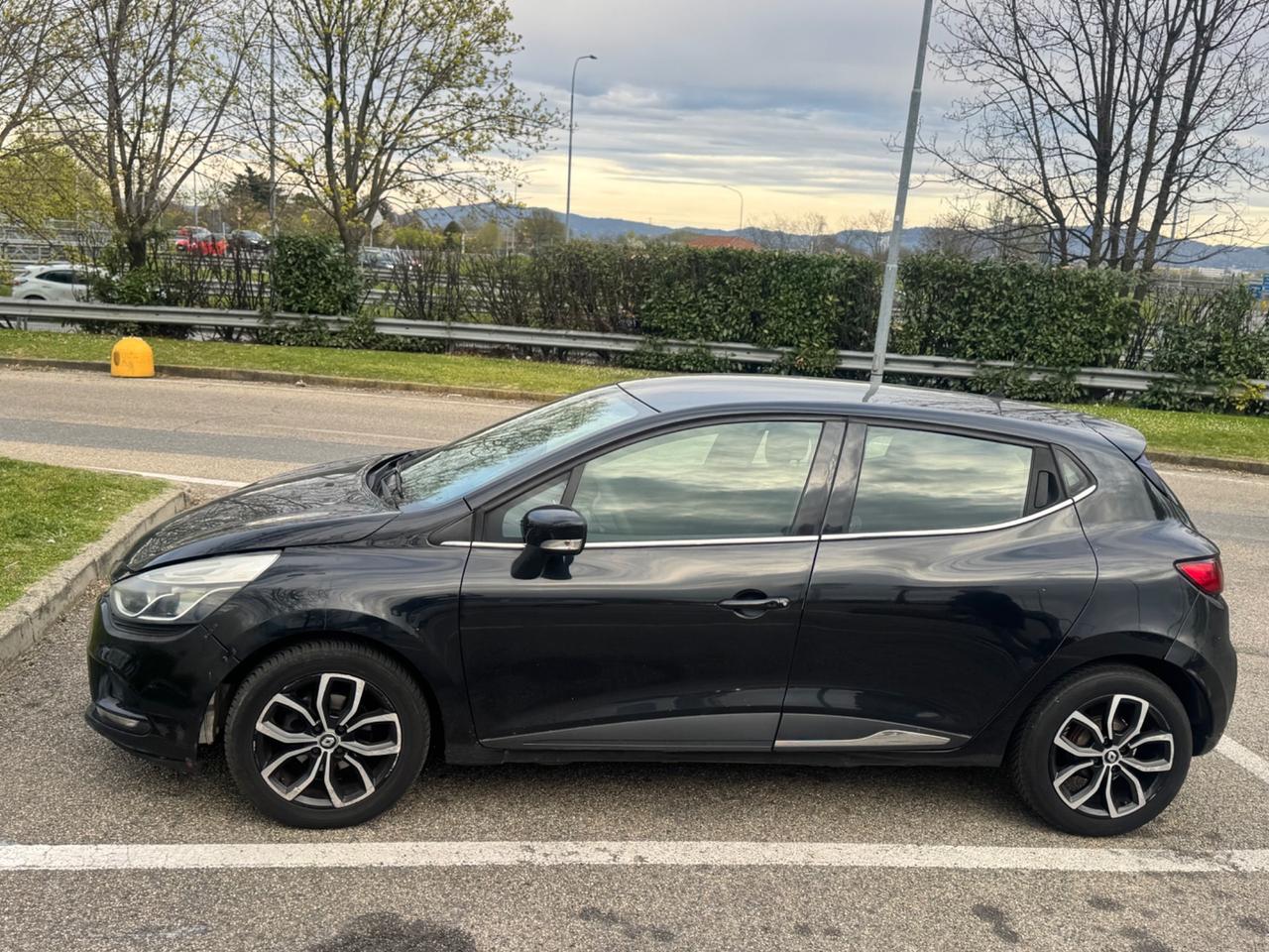 Renault Clio dCi 8V 75CV NOLEGGIO BREVE LUNGO TERMINE