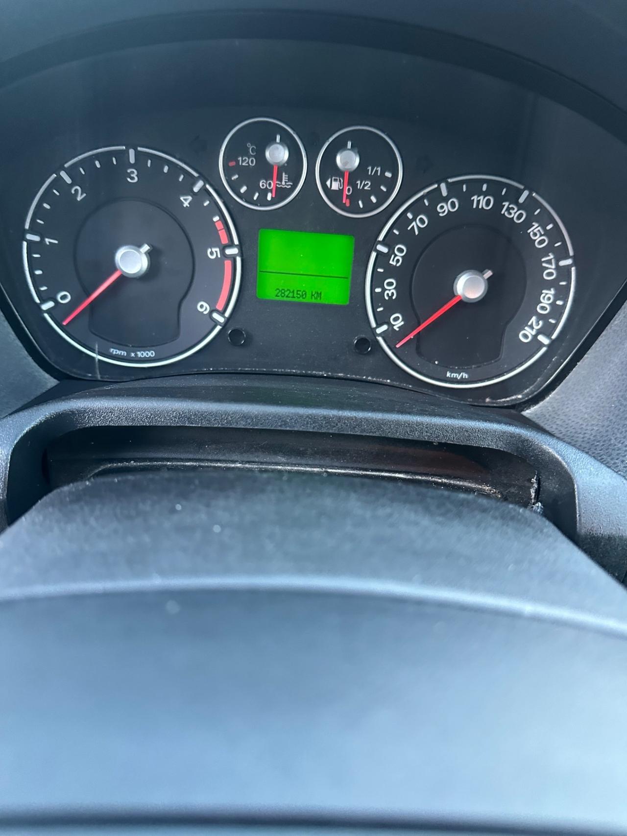 Ford Fiesta 1.4 TDCi 5p. Ghia