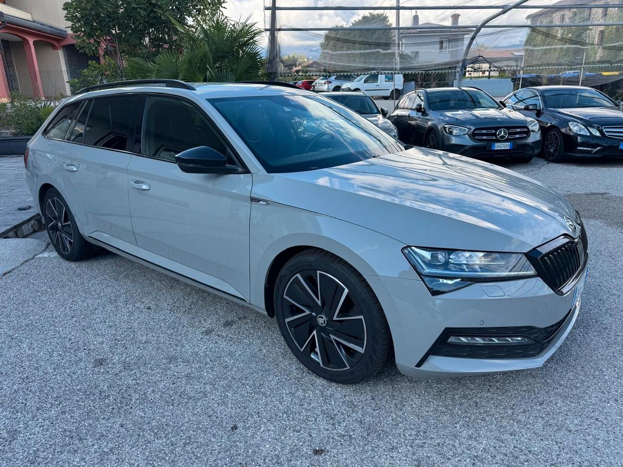 Skoda Superb 2.0 TDI EVO 200 CV SCR DSG Wagon 4x4 SportLine