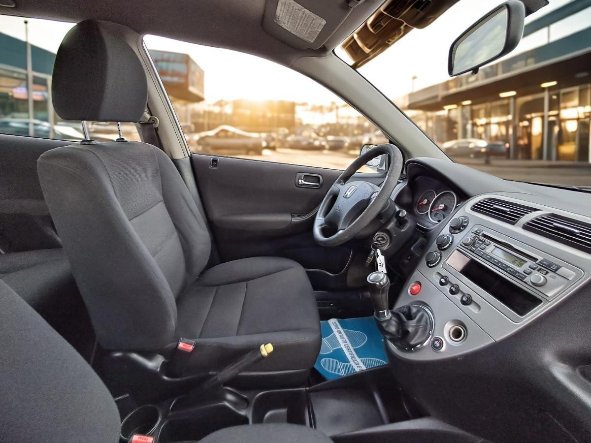 HONDA - Civic 5p 1.4 LS