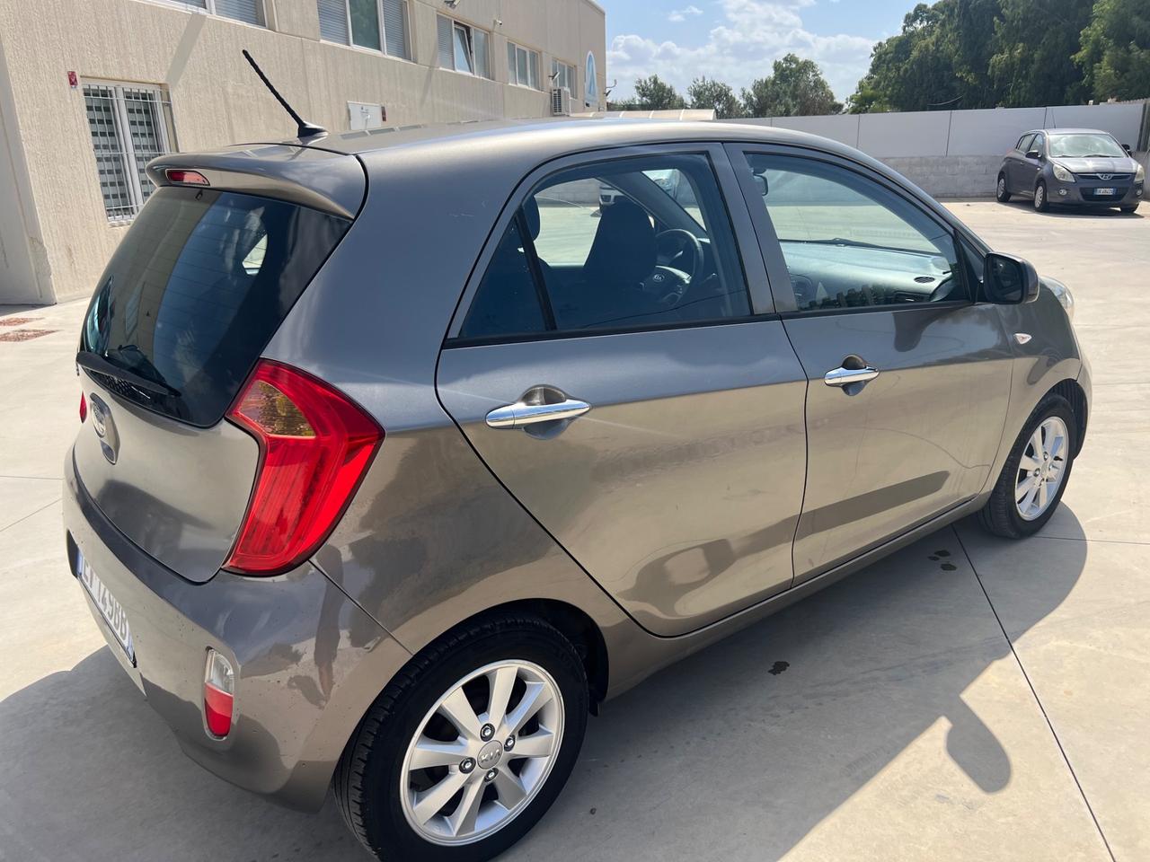 Kia Picanto 1.0 12V 5 porte Glam 2014