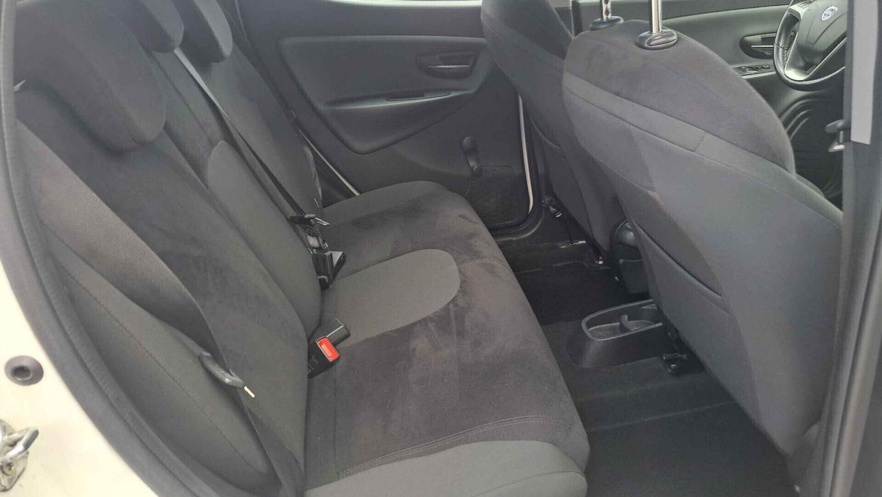 Lancia Ypsilon 1.3 MJT 16V 95 CV Gold 5 Porte