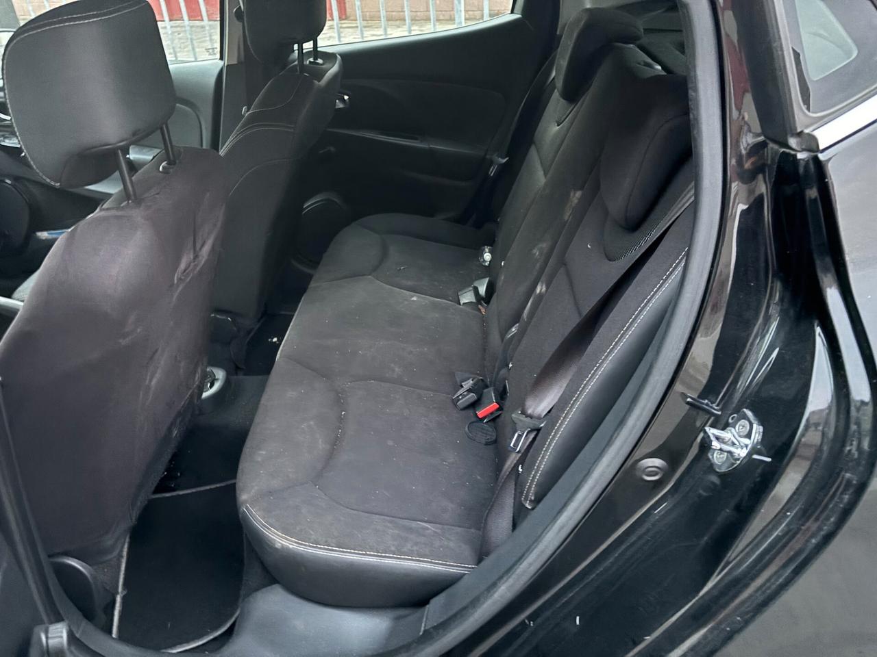 Renault Clio 1.4 16V cat 5 porte Initiale