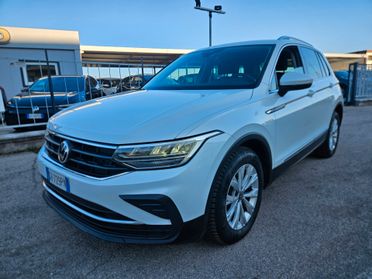 Volkswagen Tiguan 2.0 TDI 150 CV SCR DSG Elegance