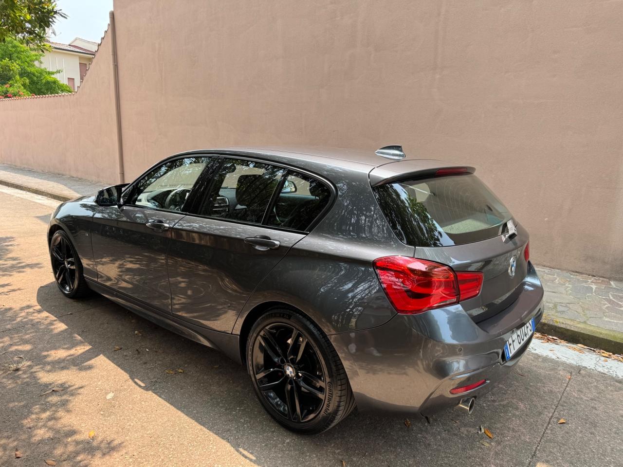 Bmw 116 116d 5p. Urban