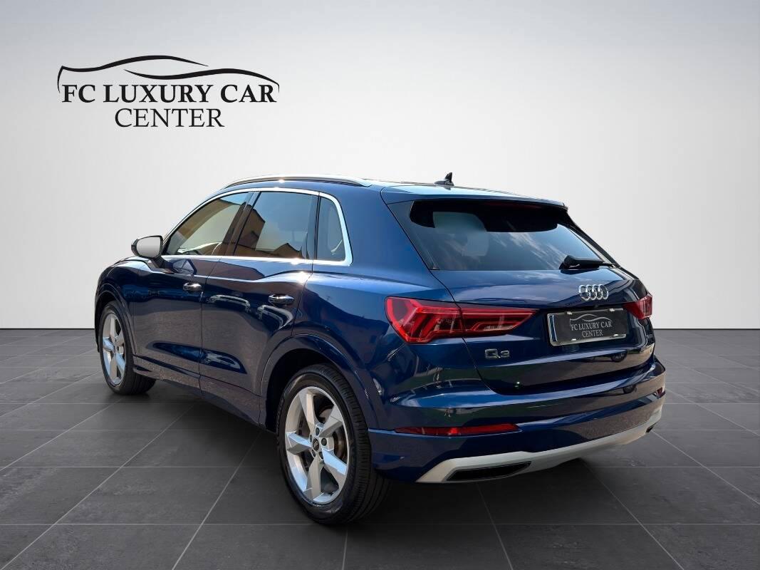 Audi Q3 35 2.0 tdi Business Advanced quattro s-tronic