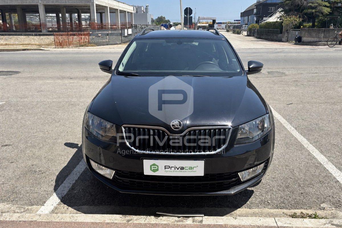 SKODA Octavia 1.4 TSI Wagon Executive G-Tec