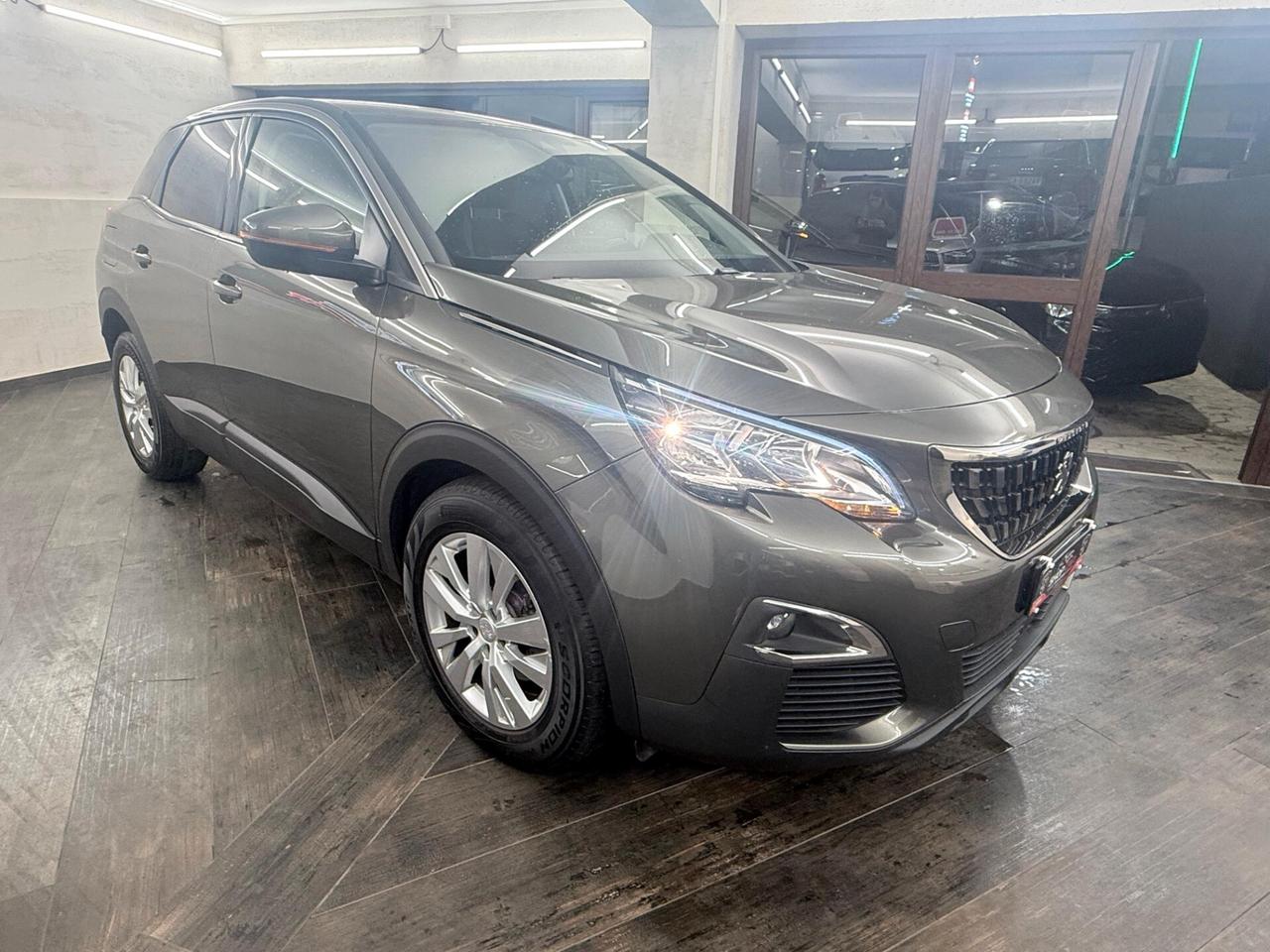 Peugeot 3008 BlueHDi 130 S&S EAT8 Business