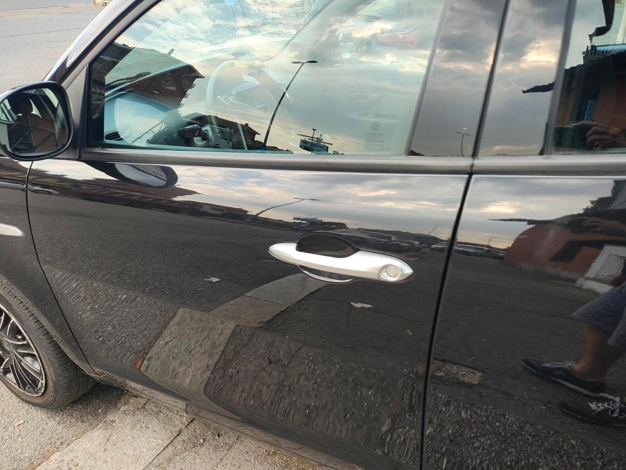 LANCIA YPSILON 1.0 HYBRID GOLD KM 22895 -2023