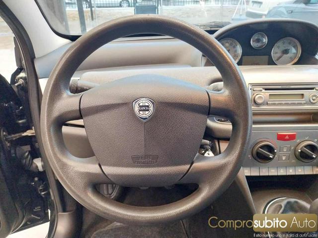LANCIA Ypsilon 1.3 MJT ( Garanzia 12 Mesi)