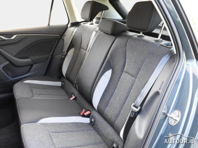 SKODA Kamiq 1.0 G-Tec Style Led adattivi, Navi, Retrocam, ACC