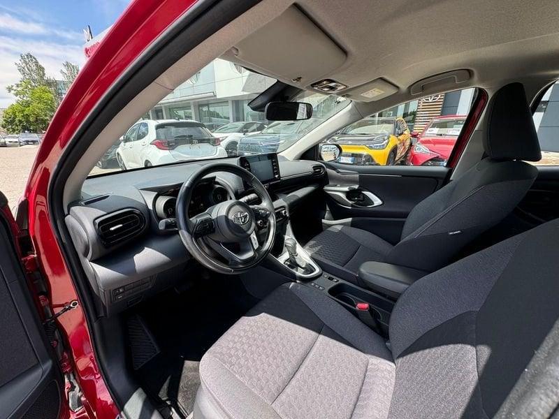 Toyota Yaris Hybrid Trend MY22